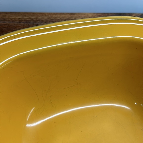 Vintage Enamelware Yellow Rectangular Shaped Dish - Picture 10 of 11